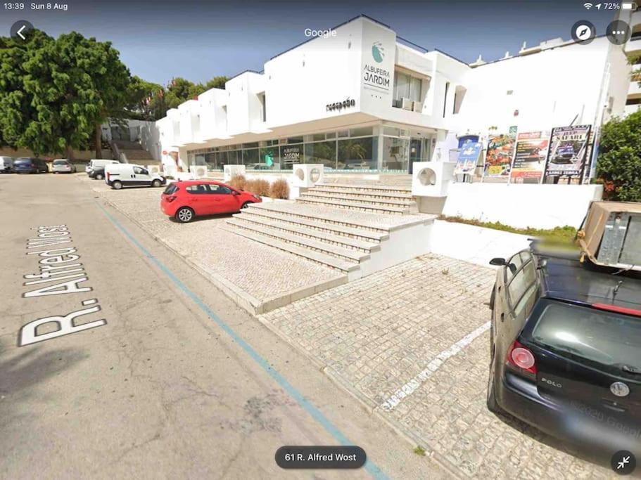 Air Conditioned 1 Bedroom Apt With Wi-fi & Patio. Apartment