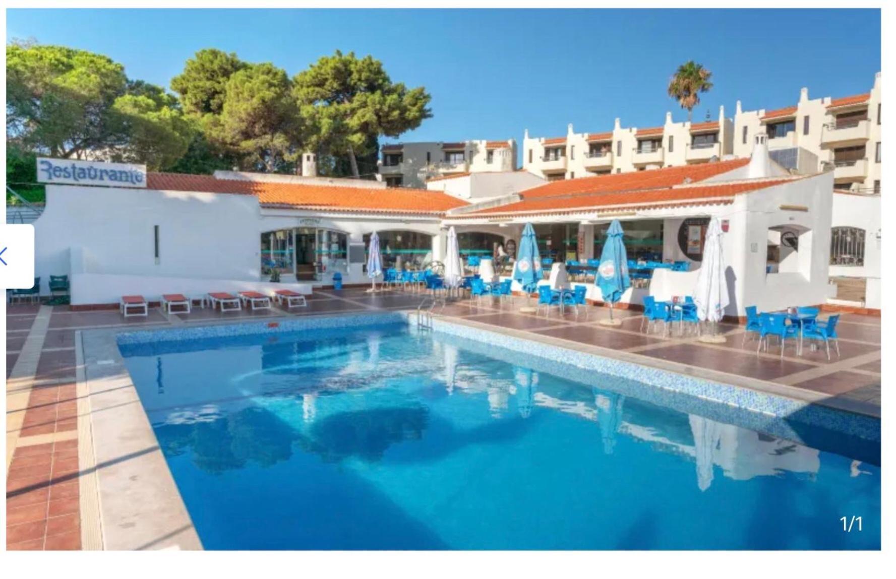 Air Conditioned 1 Bedroom Apt With Wi-fi & Patio. Apartment Albufeira